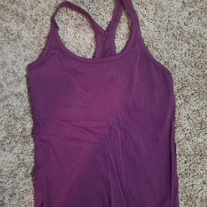 Lululemon Ebb to street tank